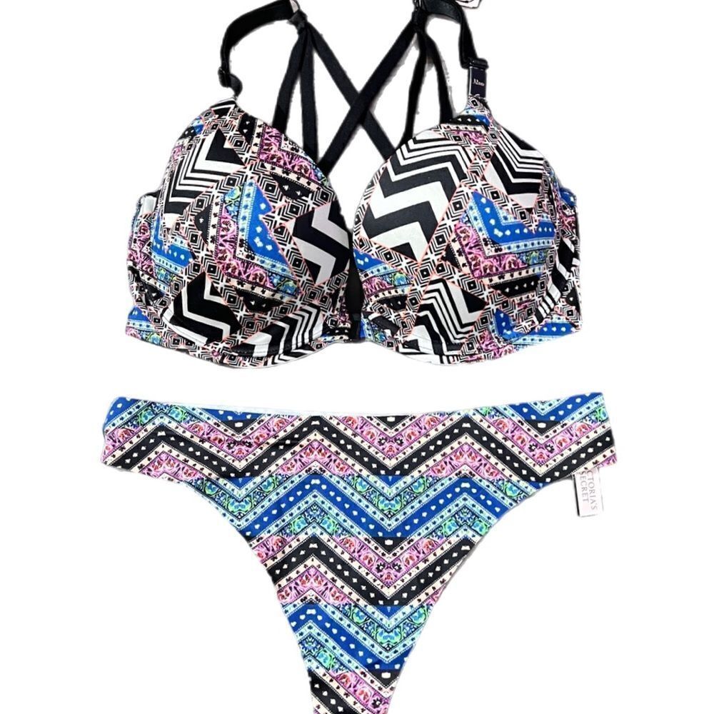 Victorias Secret Set Very Sexy Lined Plunge Padded bra & No Show Sexy thong
